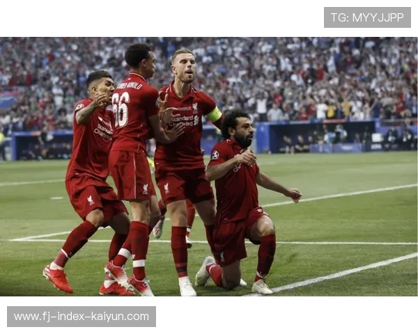 亚历山大场均三十二点七分率领雷霆强势登顶夺得总冠军荣耀 亚历山大场均三十二点七分率领雷霆强势登顶夺得总冠军荣耀