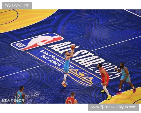 NBA联盟发言人确认杯赛地板正修整,后续淘汰赛将恢复使用 NBA联盟发言人确认杯赛地板正修整,后续淘汰赛将恢复使用