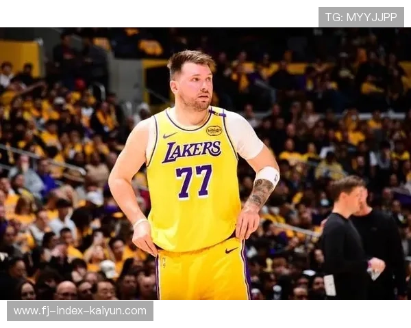 东契奇与“西毒”角色契合度探讨，球星标签与大众认知互动