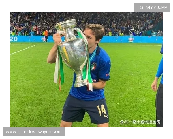 因莫比莱加盟巴黎FC充实锋线轮换