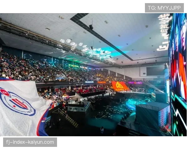 “战术分析：里尔双后腰体系如何成功锁死马赛的进攻组织”